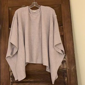 Loft women’s tan poncho